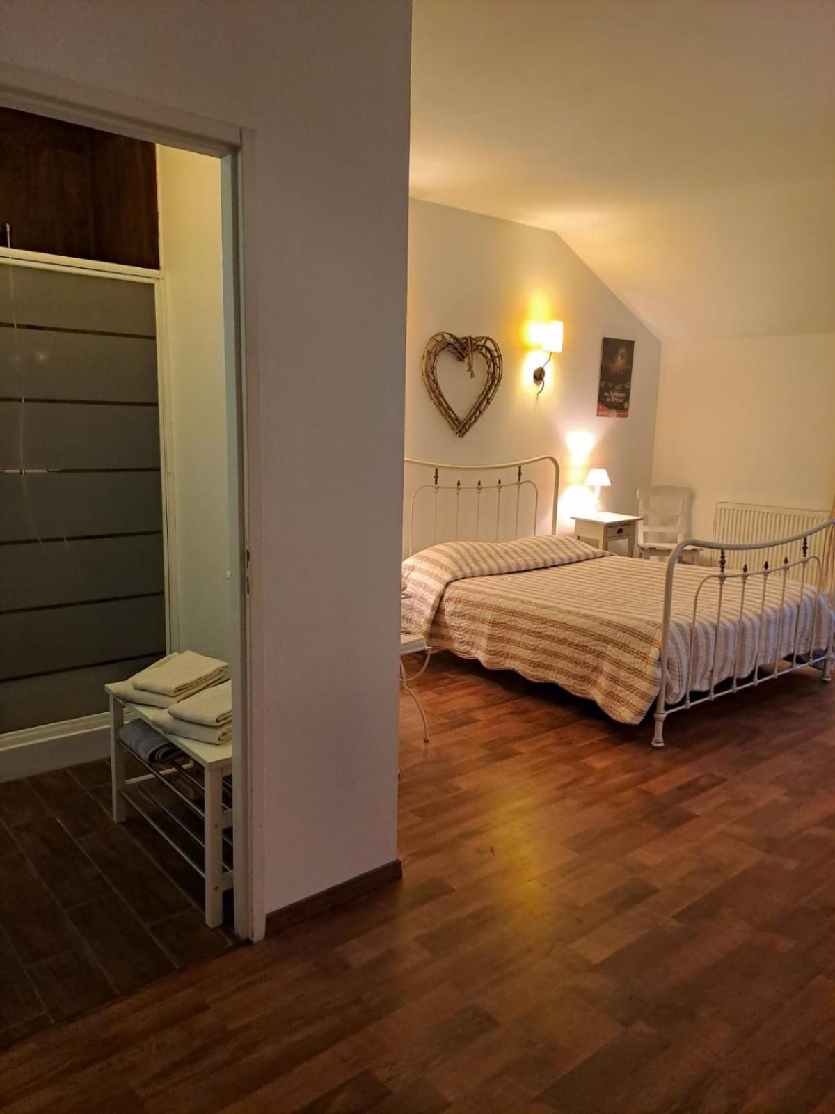 Le Moulin Du Fay Bed & Breakfast Villemotier Exterior foto