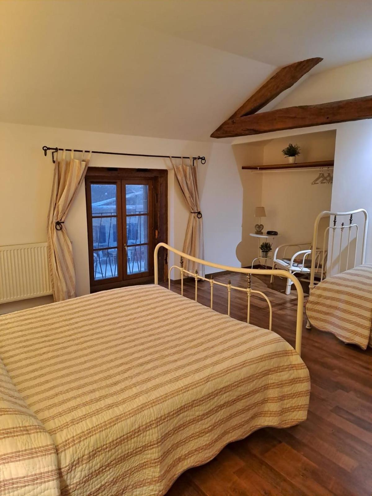 Le Moulin Du Fay Bed & Breakfast Villemotier Exterior foto